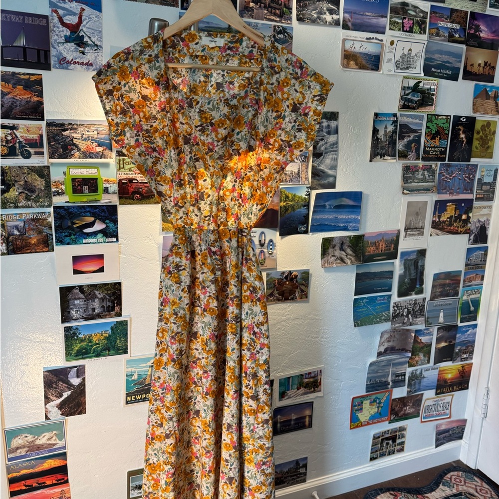 Entro Backless Floral Dress